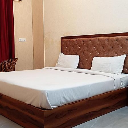 Hotel Shiv Ganga Рішикеш Екстер'єр фото