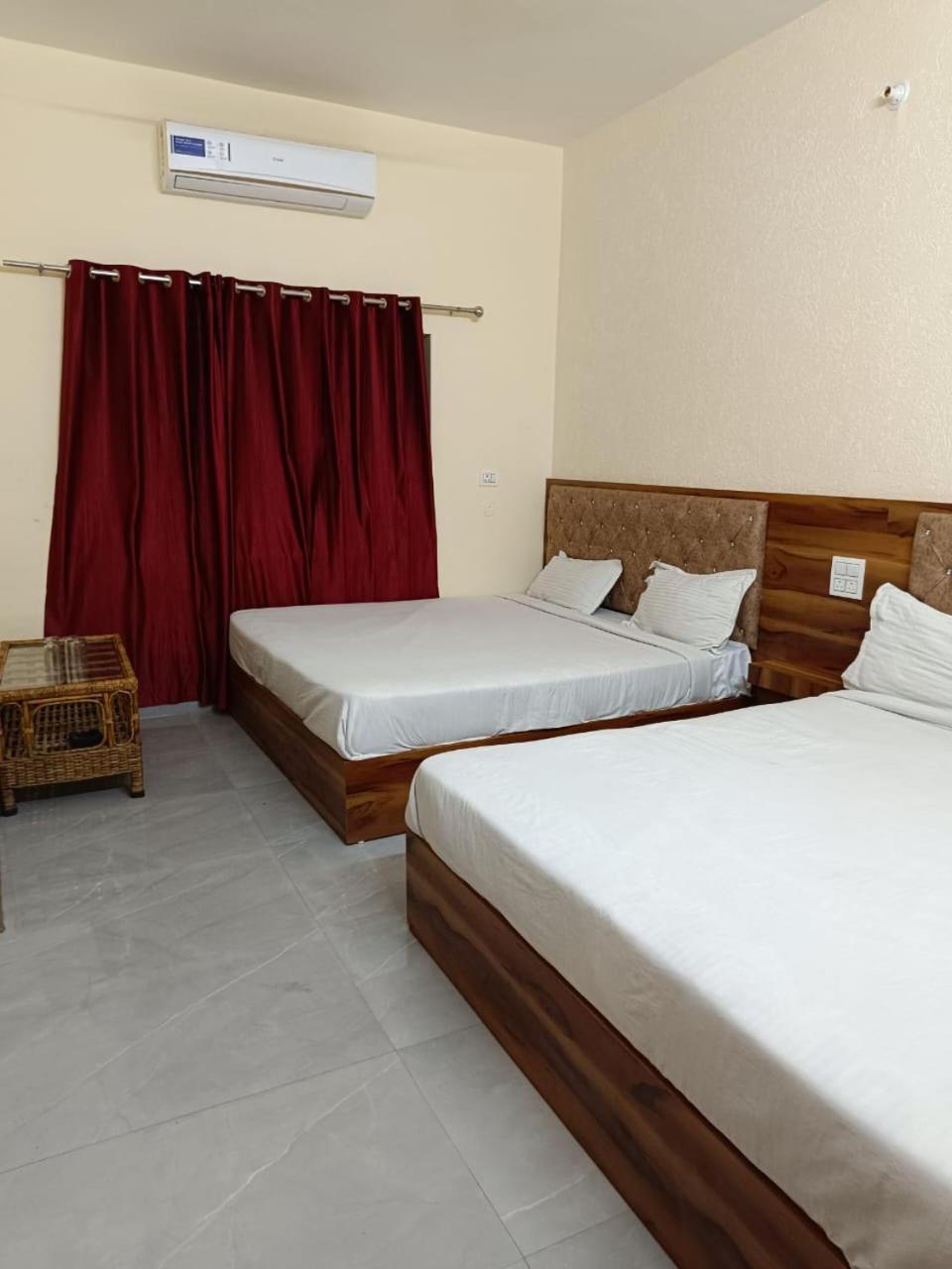Hotel Shiv Ganga Рішикеш Екстер'єр фото
