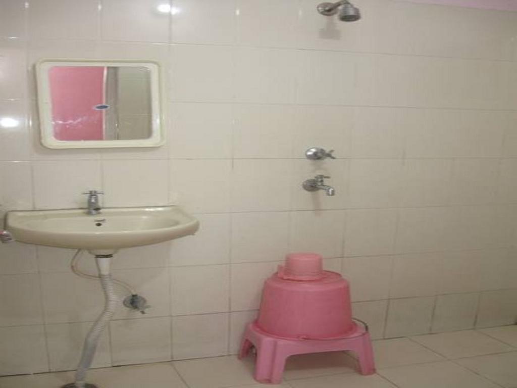 Hotel Shiv Ganga Рішикеш Номер фото
